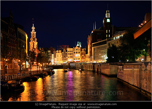 Amsterdam canal night photo - Singel canal